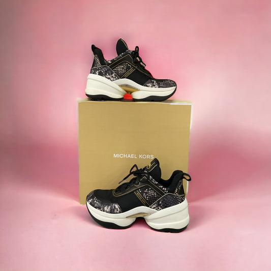 Michael Kors Size 9.5 New Black Sneakers